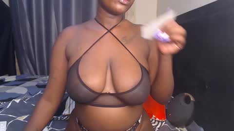 Snapshot of cum_central chatting on 10, 2, 2025 cum_central online show from 10, 2, 2025
