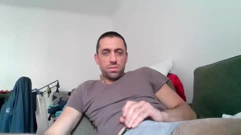 Snapshot of cum_shot8407 chatting on 12, 10, 2025 cum_shot8407 online show from 12, 10, 2025