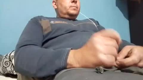 Snapshot of cumbian_chero chatting on 24, 2, 2025 cumbian_chero online show from 24, 2, 2025