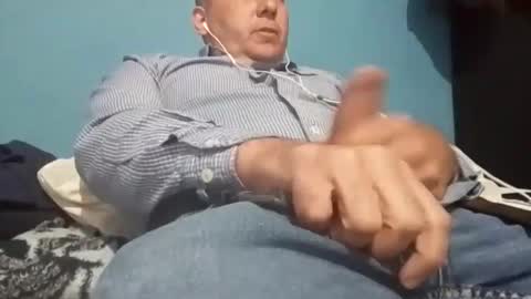 Snapshot of cumbian_chero chatting on 5, 3, 2025 cumbian_chero online show from 5, 3, 2025