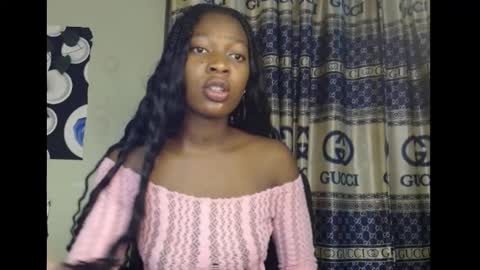 Snapshot of cumebony_petit chatting on 17, 9, 2025 cumebony_petit online show from 17, 9, 2025