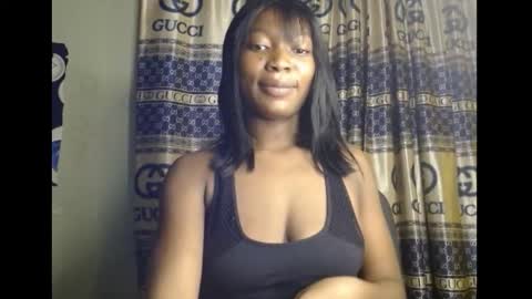 Snapshot of cumebony_petit chatting on 7, 10, 2025 cumebony_petit online show from 7, 10, 2025