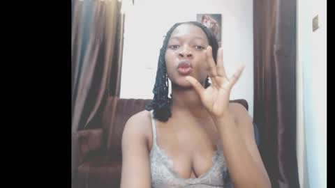 cumebony_petit online show from 19, 5, 2026