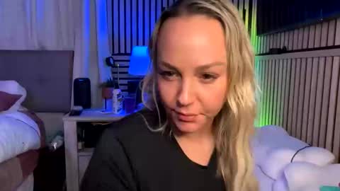 cumguzzlingskank online show from 10, 4, 2026