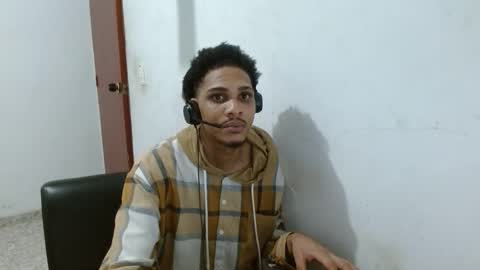 Snapshot of cumhere997 chatting on 1, 6, 2026 JrKing99 online show from 1, 6, 2026