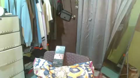 Snapshot of cumloader_ian4u chatting on 23, 10, 2025 IAN online show from 23, 10, 2025