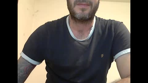 Snapshot of cummincock04 chatting on 24, 1, 2025 cummincock04 online show from 24, 1, 2025