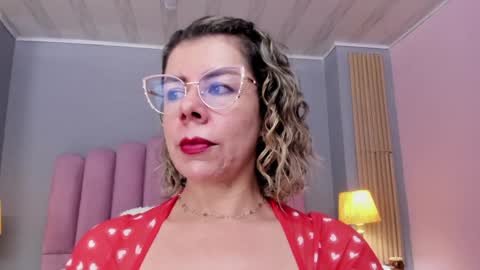 Snapshot of cumming_loving chatting on 8, 2, 2025 Cumming Loving online show from 8, 2, 2025