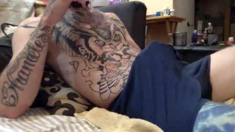 Snapshot of cumonover420 chatting on 10, 9, 2025 cumonover420 online show from 10, 9, 2025