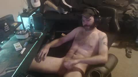 Snapshot of cumslinger2003 chatting on 22, 12, 2024 cumslinger2003 online show from 22, 12, 2024