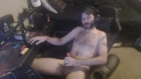 Snapshot of cumslinger2003 chatting on 25, 12, 2024 cumslinger2003 online show from 25, 12, 2024