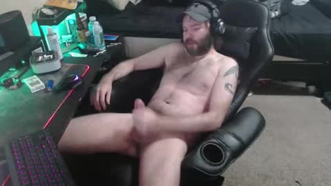 Snapshot of cumslinger2003 chatting on 25, 11, 2025 cumslinger2003 online show from 25, 11, 2025