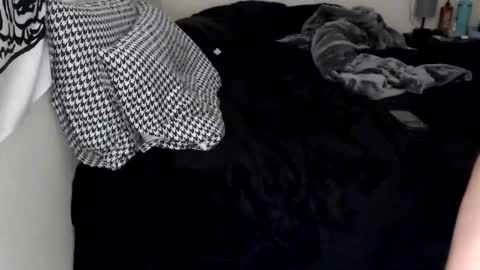 charlie online show from 25, 2, 2026