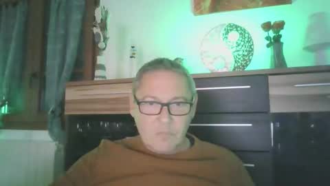 Snapshot of cuni6969 chatting on 13, 11, 2025 cuni6969 online show from 13, 11, 2025