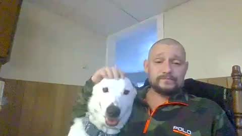 Snapshot of cuntreeboy68 chatting on 18, 12, 2024 Bash online show from 18, 12, 2024