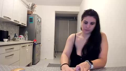 maria  alex online show from 15, 2, 2025