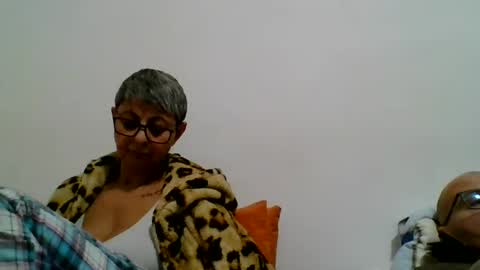 Snapshot of cuplu4346529860 chatting on 12, 12, 2024 couple online show from 12, 12, 2024