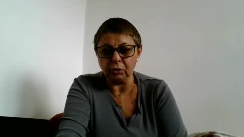 Snapshot of cuplu4346529860 chatting on 4, 10, 2025 couple online show from 4, 10, 2025