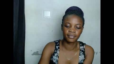 Snapshot of cupxcakex chatting on 10, 7, 2026 cupxcakex online show from 10, 7, 2026