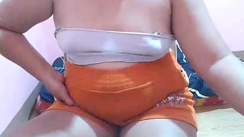 curious_girl247 online show from 17, 5, 2026