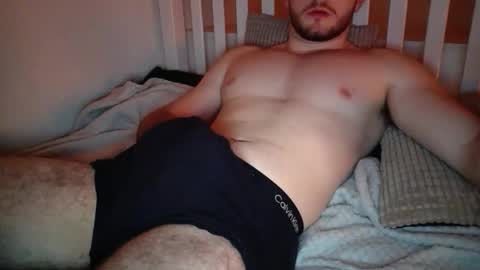 Snapshot of curiousharryxx chatting on 18, 12, 2025 BritishHarry online show from 18, 12, 2025