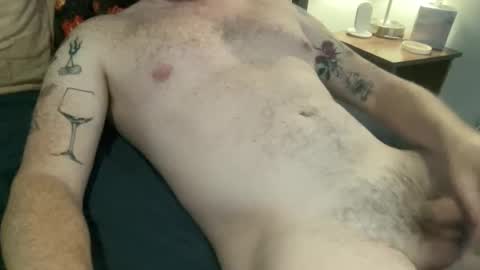 Snapshot of curiousmax18 chatting on 29, 10, 2025 Maxx online show from 29, 10, 2025