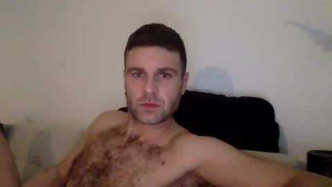 Snapshot of curiousnesssssss chatting on 21, 11, 2025 curiousnesssssss online show from 21, 11, 2025