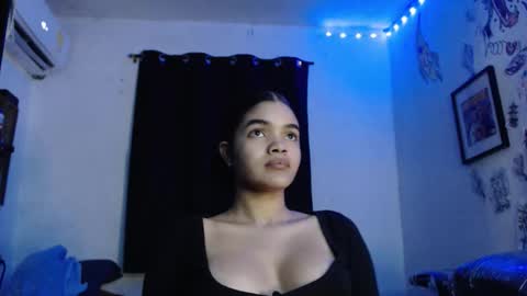 Snapshot of curly_dani chatting on 1, 11, 2025 curly_dani online show from 1, 11, 2025