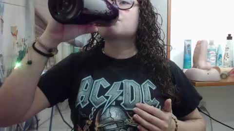 Vannesa online show from 9, 3, 2026