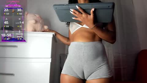 Curly  -  OF- CURLY SWEETT online show from 24, 2, 2025