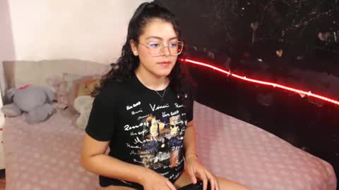 Snapshot of curlycool chatting on 27, 12, 2024 Max and Cata online show from 27, 12, 2024