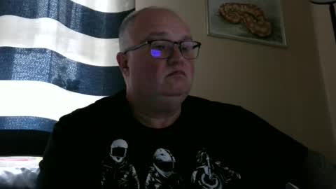 Snapshot of curtus14 chatting on 9, 11, 2025 curtus14 online show from 9, 11, 2025