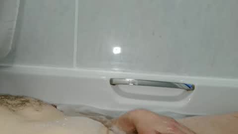 curvelover1977 online show from 15, 2, 2026