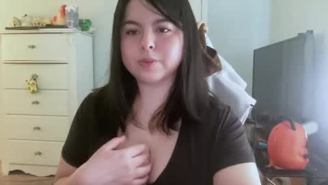 Emmie online show from 14, 2, 2026