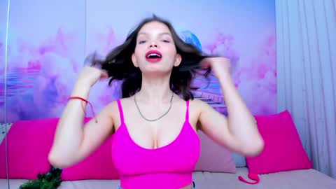 Snapshot of curvy_dynamite chatting on 7, 1, 2025 Sammy online show from 7, 1, 2025