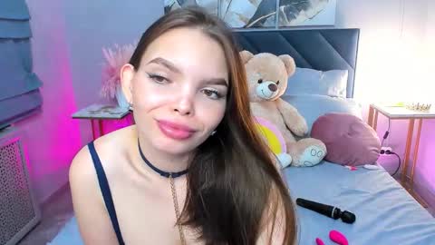 Snapshot of curvy_dynamite chatting on 20, 9, 2025 Sammy online show from 20, 9, 2025