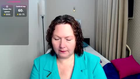 curvy_girlz online show from 5, 10, 2025