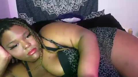 Snapshot of curvybcelinemixe chatting on 13, 2, 2025 Cline online show from 13, 2, 2025