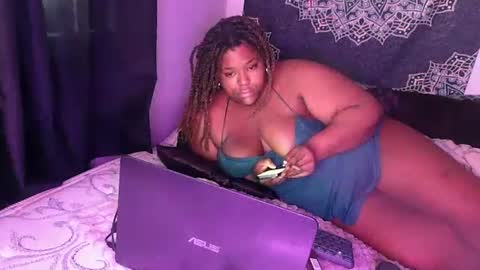Snapshot of curvybcelinemixe chatting on 16, 2, 2025 Cline online show from 16, 2, 2025