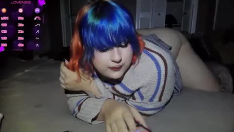 Snapshot of curvygothfemboy chatting on 8, 12, 2024 Curvygothfemboy online show from 8, 12, 2024