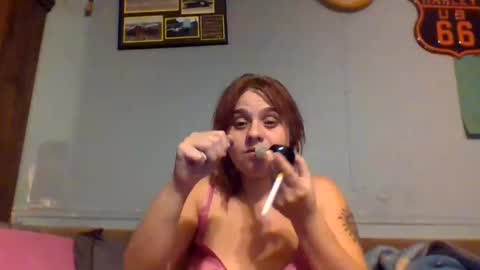 Snapshot of curvylucifinaxxx chatting on 23, 10, 2025 Lucifina ganja kittens online show from 23, 10, 2025