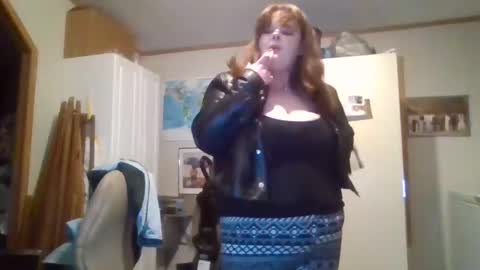 Snapshot of curvyplayday chatting on 10, 2, 2025 dahlia -kim online show from 10, 2, 2025