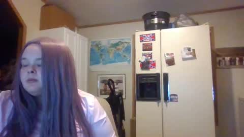 Snapshot of curvyplayday chatting on 13, 2, 2025 dahlia -kim online show from 13, 2, 2025