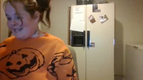 Snapshot of curvyplayday chatting on 14, 11, 2025 dahlia -kim online show from 14, 11, 2025