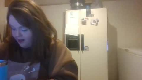 Snapshot of curvyplayday chatting on 24, 4, 2026 dahlia -kim online show from 24, 4, 2026