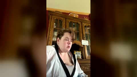 Snapshot of curvyplayday chatting on 13, 5, 2026 dahlia -kim online show from 13, 5, 2026