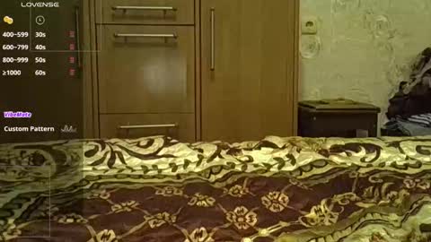 Curvy online show from 8, 3, 2026