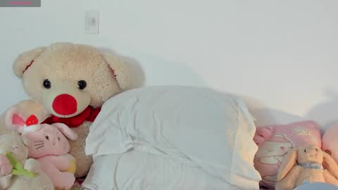          online show from 1, 4, 2026