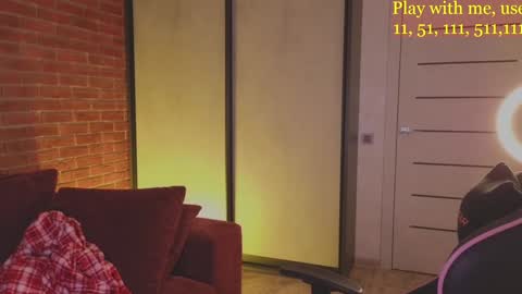 Everyday stream in the same time online show from 16, 12, 2024