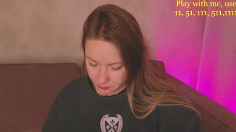 Everyday stream in the same time online show from 4, 10, 2025